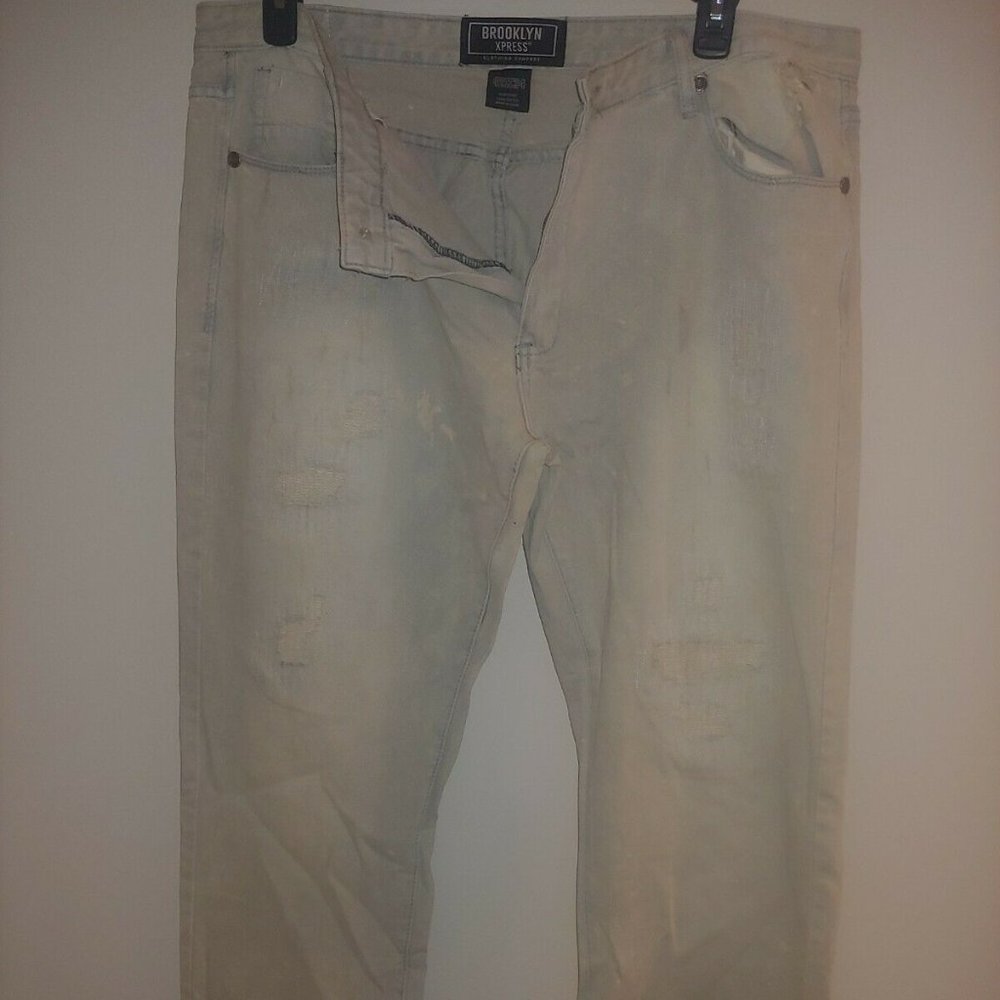 Brooklyn Xpress Distressed Jeans Men's Size 42/34